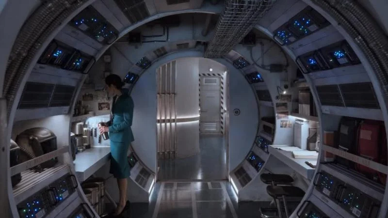 Кадры из сериала Сквозь снег (2020)