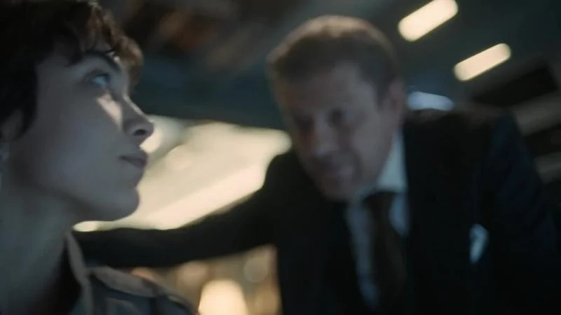 Кадры из сериала Сквозь снег (2020)