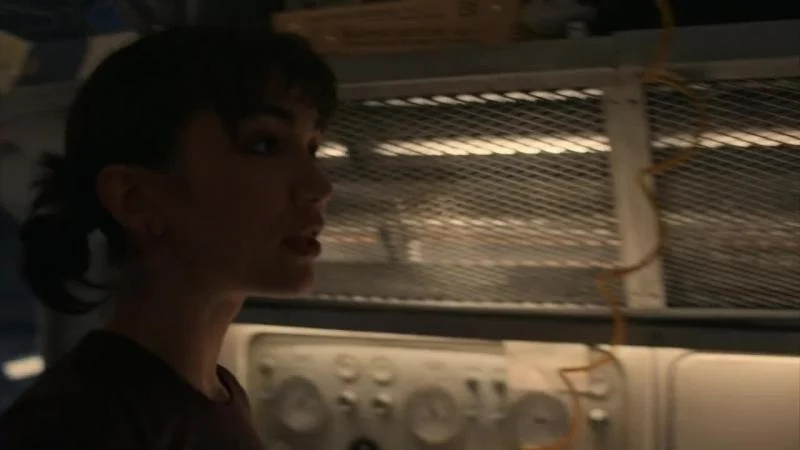 Кадры из сериала Сквозь снег (2020)